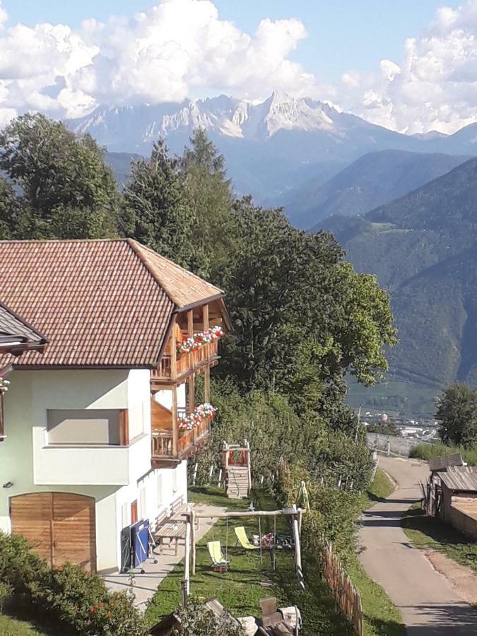 Roanerhof Farm stay San Genesio Atesino